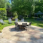 Le Moulin Bleu Oda ve Kahvaltı 3*