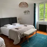 Le Moulin Bleu Oda ve Kahvaltı 3*