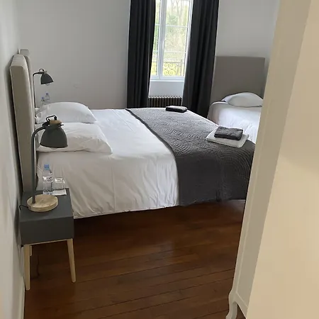 فندق مبيت وإفطار Le Moulin Bleu 3*