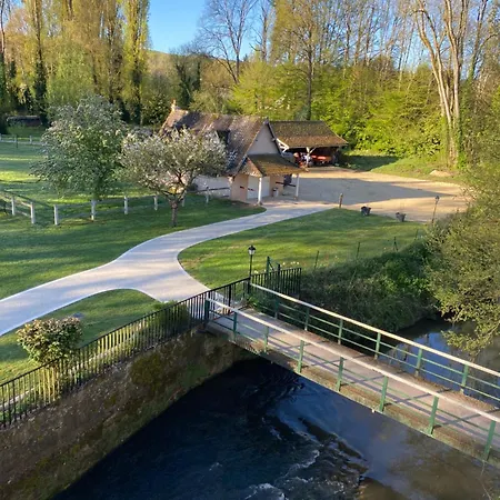 Bed & Breakfast Le Moulin Bleu 3*