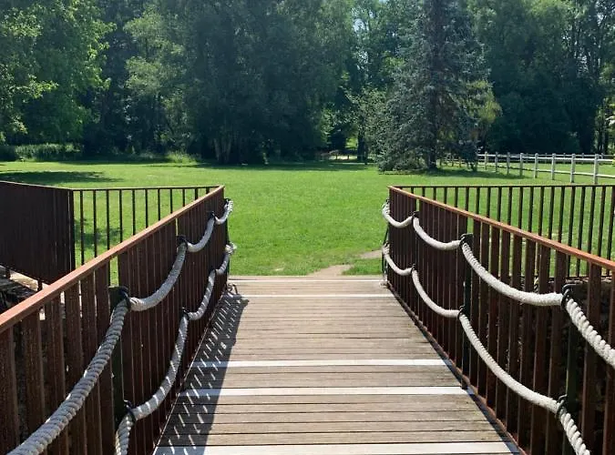Le Moulin Bleu Bed & Breakfast